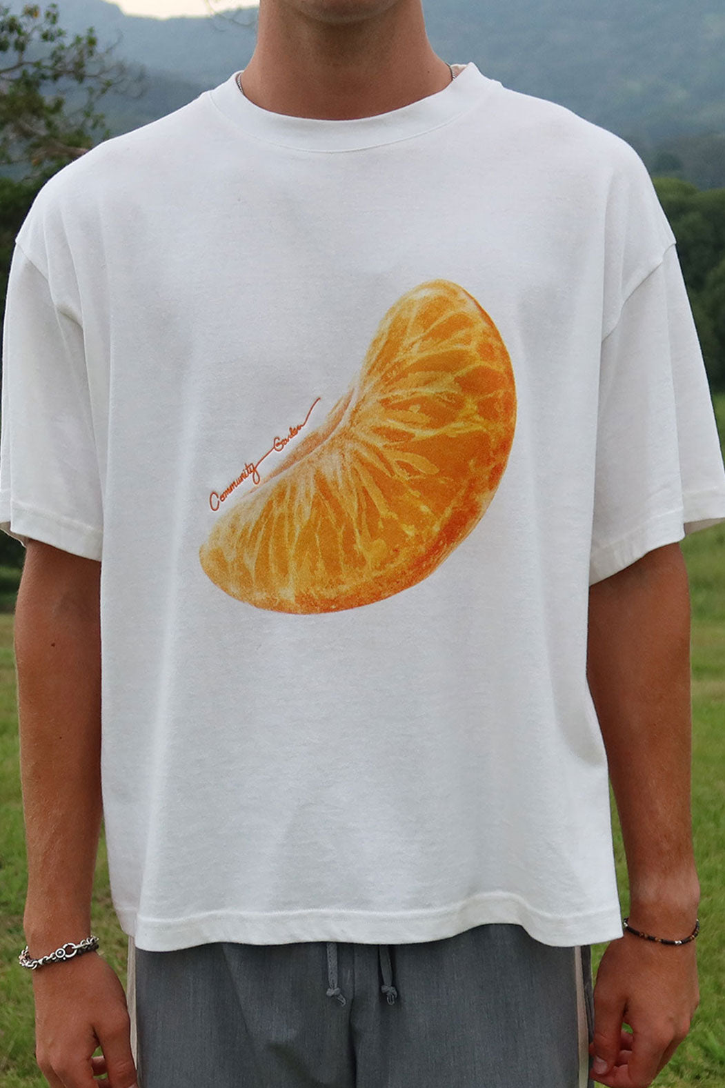 CMNTY GRDN Mandarin Signature Tee in Large